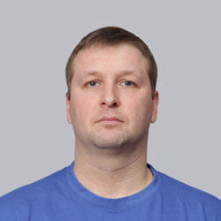 Тренер по теннису Лычко Артем